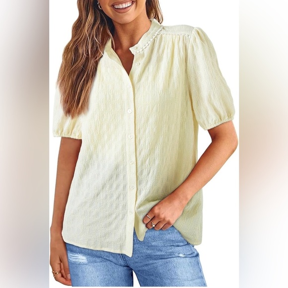 Evaless Tops - Evaless Button Down Short Sleeve Top Size Medium Beige Elegant Women's NWT